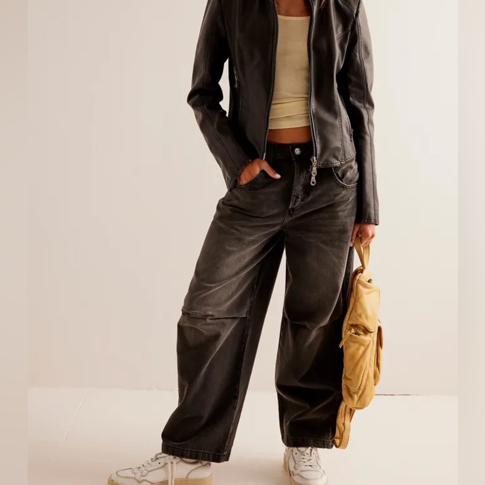 We the Free Twin Flame 🔥 Cropped Wide Leg Jeans 28 Love Bomb Black